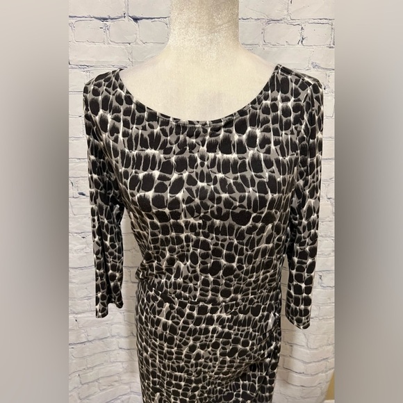 Ann Taylor Dress Women Size 10 Petite Black Gray White Sheath 3/4 Sleeve - Picture 2 of 5